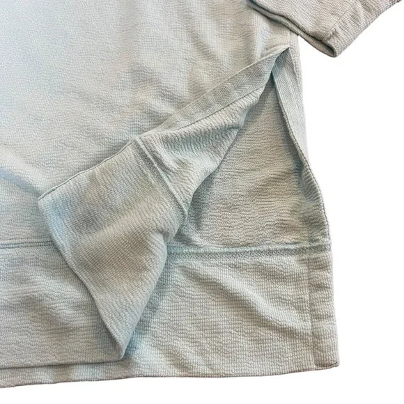 AERIE Medium Light Blue Textured Crew Neck Pullover Relaxed Oversized‎ Top - Picture 2 of 11